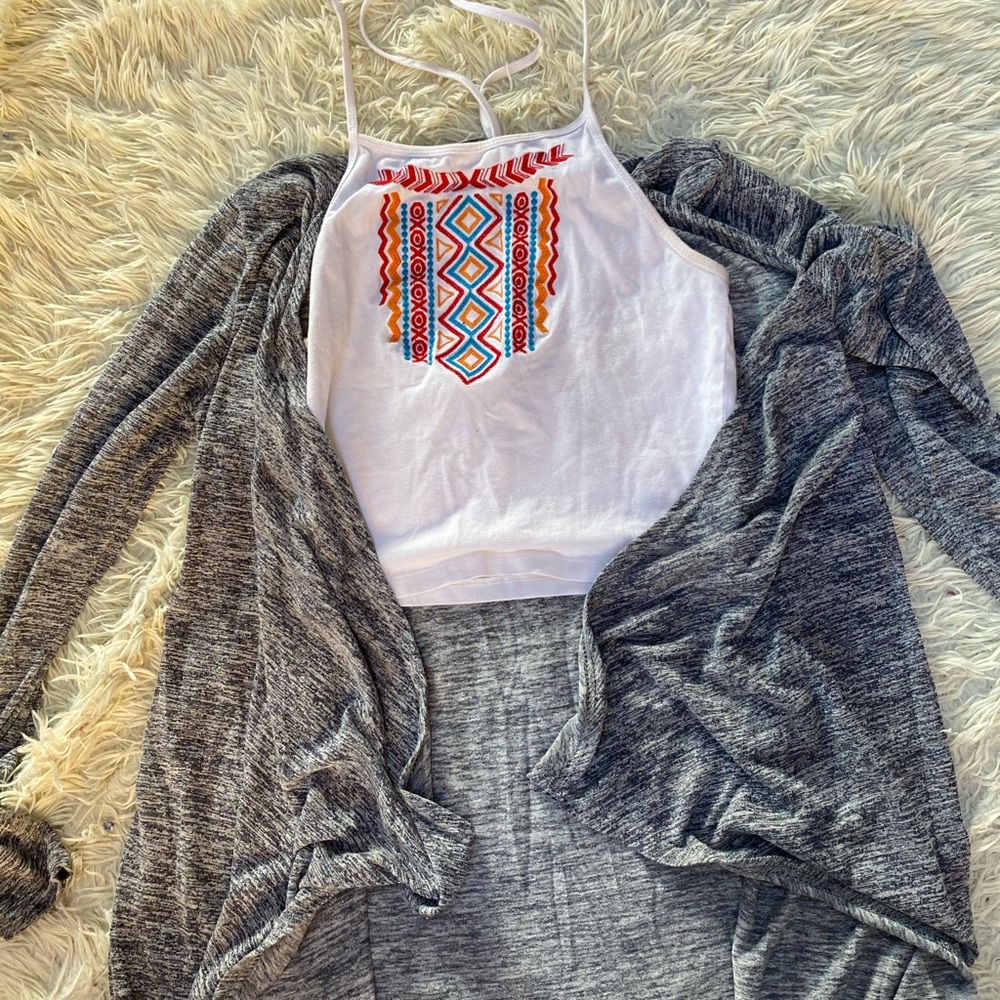 BUNDLE OF 2 - SHIRT AND CARDIGAN